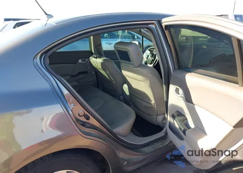 2012 Honda Civic Hybrid z USA, uszkodzony, nr VIN JHMFB4F34CS002516